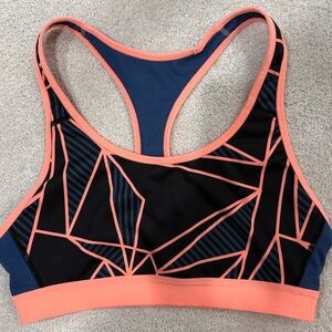 Gap Factory Geometric Sports Bra - Black and Pink